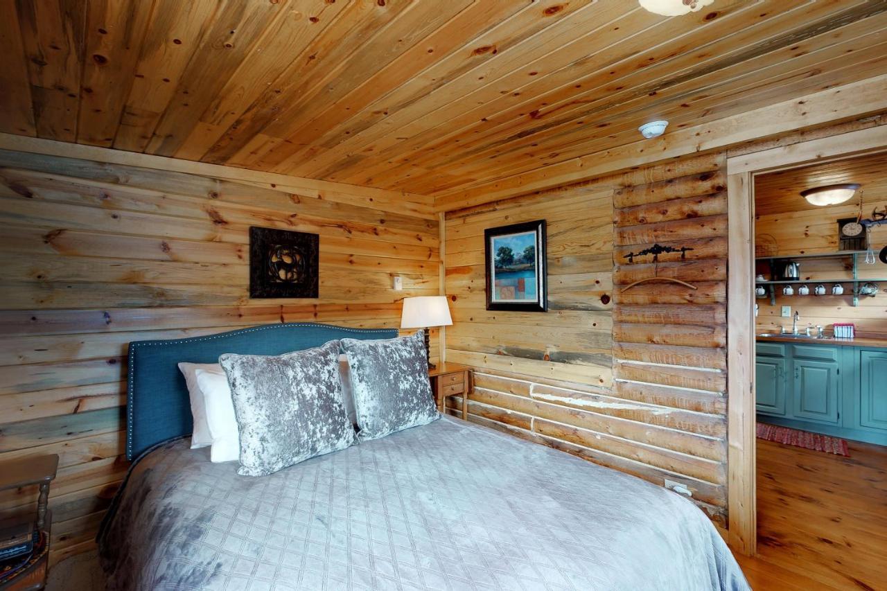 Grand Lake Cabin Escape ภายนอก รูปภาพ